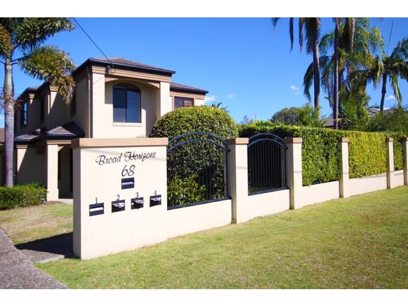 1/68 Broad Street, Labrador QLD 4215