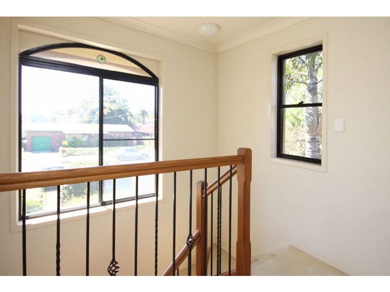 1/68 Broad Street, Labrador QLD 4215