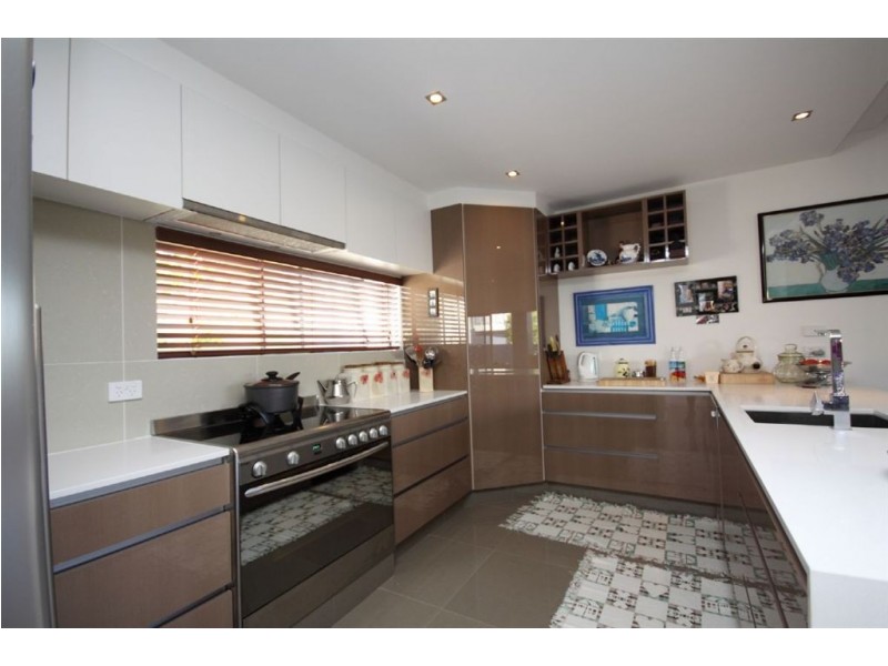 2/46 Compass, Biggera Waters QLD 4216
