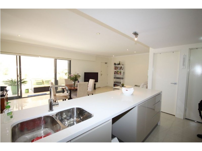 3/508 Marine, Biggera Waters QLD 4216