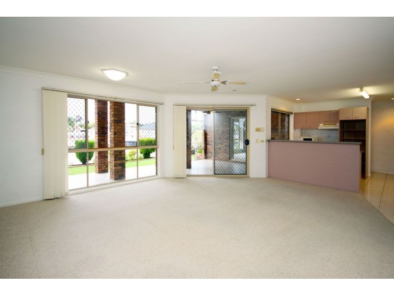 92 Sundance Way, Runaway Bay QLD 4216