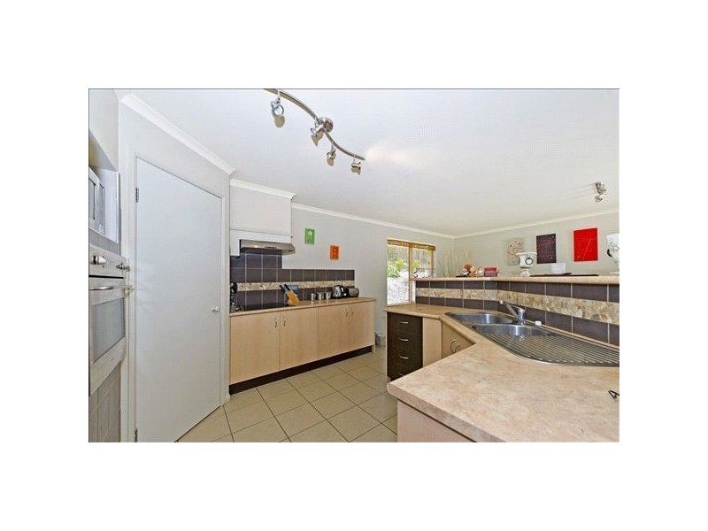 34 Hazlett Street, Maudsland QLD 4210