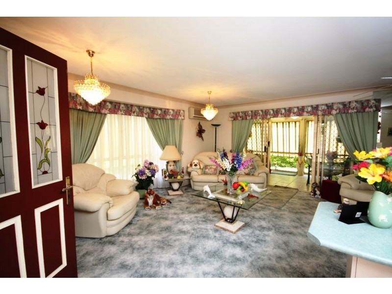 16/470 Pine Ridge Road, Coombabah QLD 4216