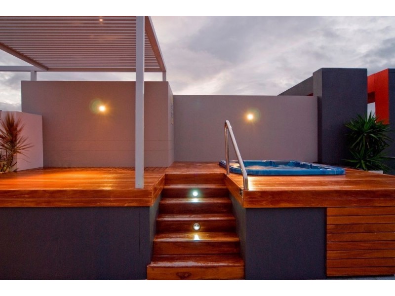 2301/438 Marine, Biggera Waters QLD 4216