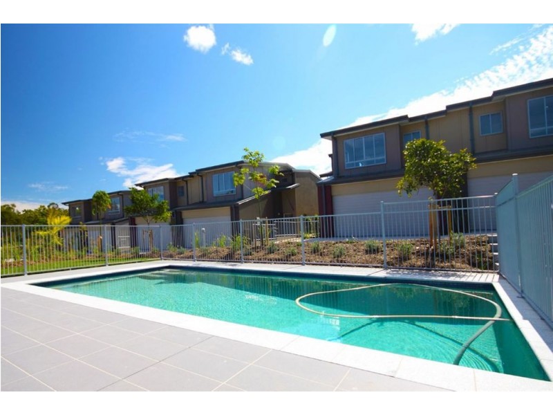 446 Pine Ridge, Coombabah QLD 4216