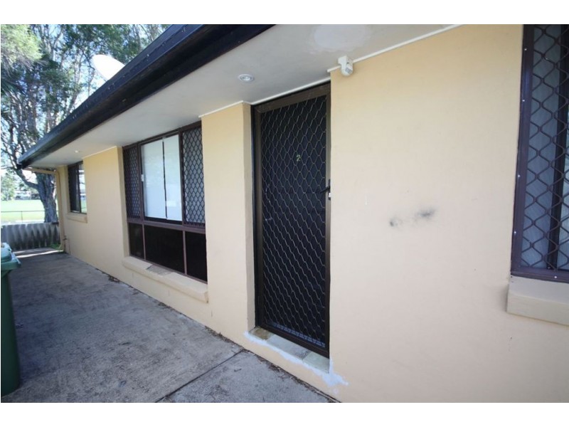 2/24 Bruce Avenue, Paradise Point QLD 4216
