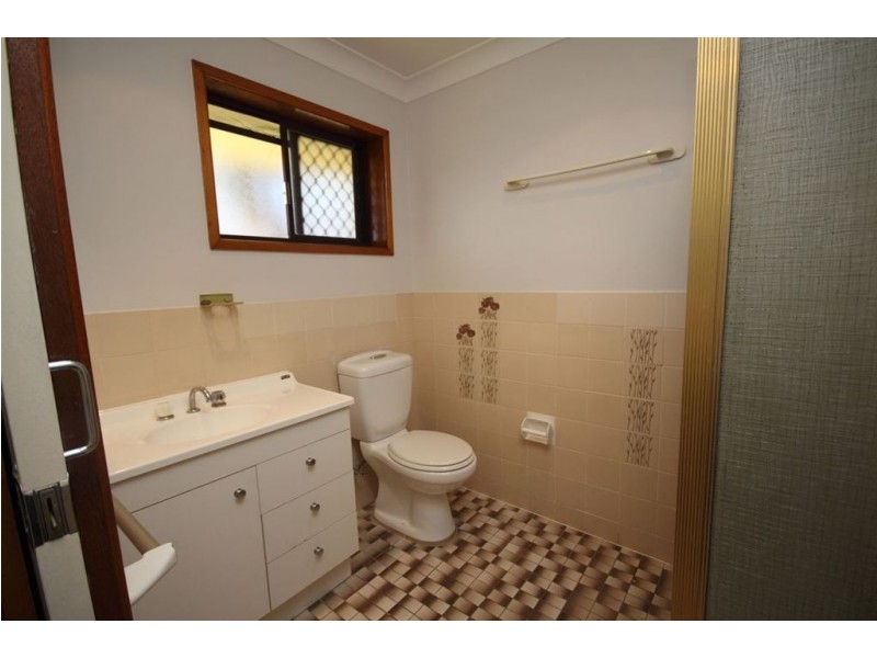 2/24 Bruce Avenue, Paradise Point QLD 4216