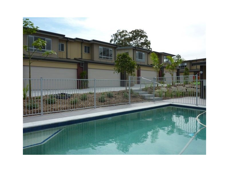 446 Pine Ridge Road, Coombabah QLD 4216