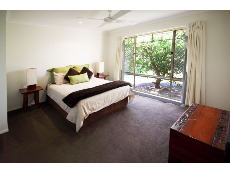 7 Chesterfield Place, Runaway Bay QLD 4216