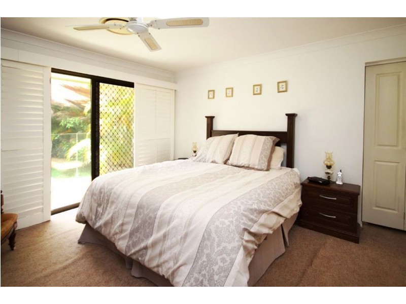 11 Columbus, Hollywell QLD 4216