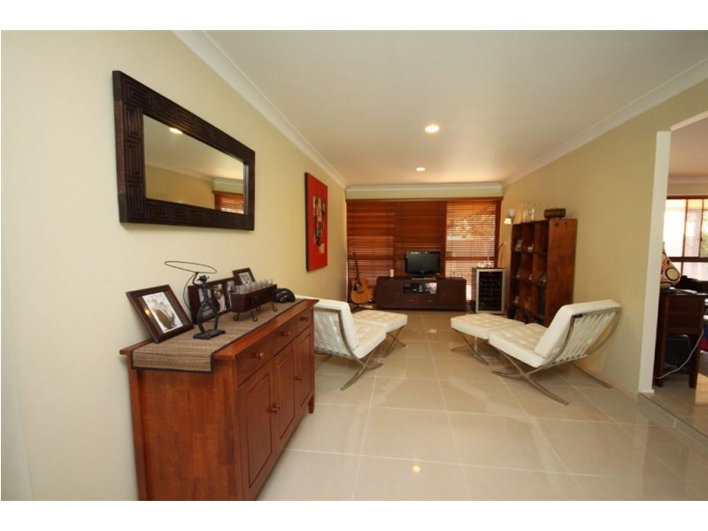 2 Kikori, Runaway Bay QLD 4216