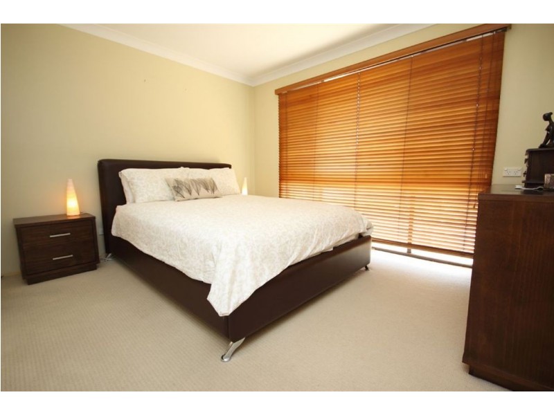 2 Kikori, Runaway Bay QLD 4216