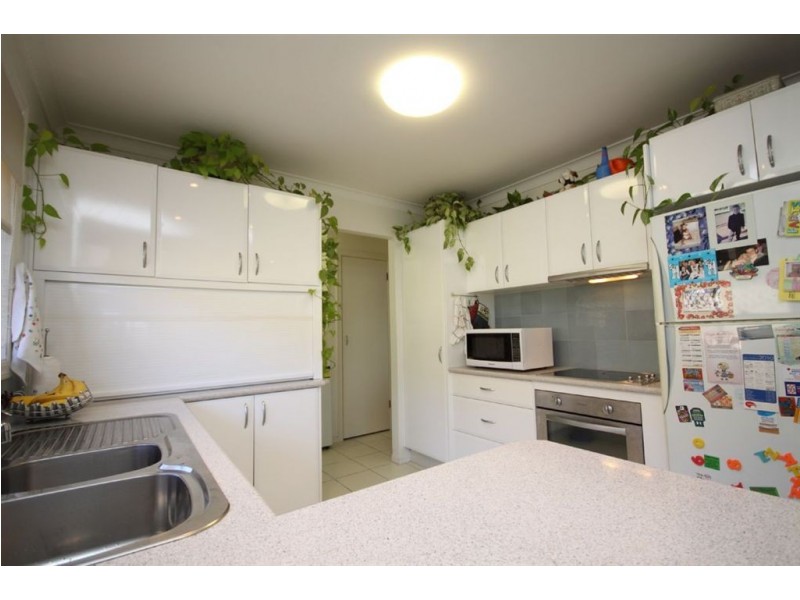 116 Paradise Parade, Paradise Point QLD 4216