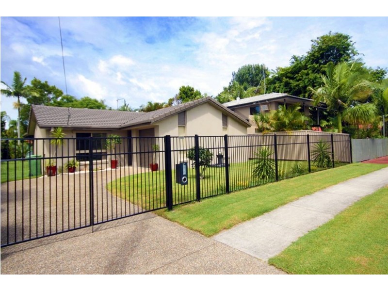 21 Ashgrove Street, Runaway Bay QLD 4216