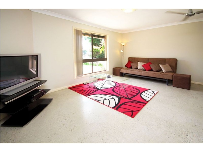 21 Ashgrove Street, Runaway Bay QLD 4216