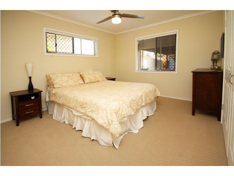 31 Jacaranda Avenue, Hollywell QLD 4216