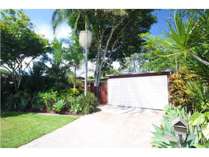 31 Jacaranda Avenue, Hollywell QLD 4216