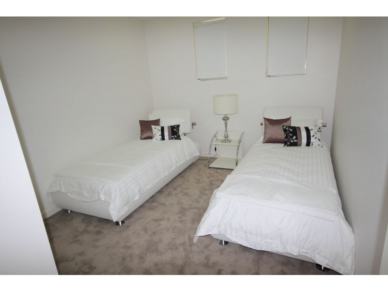 4/5229 Emerald Island Drive, Benowa QLD 4217