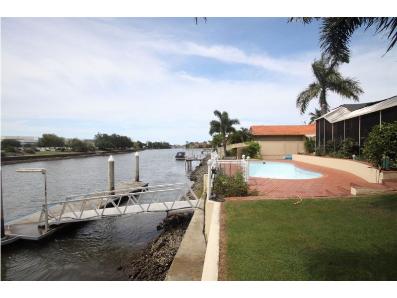 6/131 Morala Avenue, Runaway Bay QLD 4216