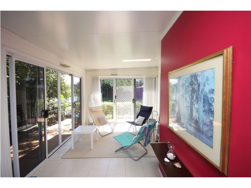 1/84 Kangaroo Avenue, Coombabah QLD 4216