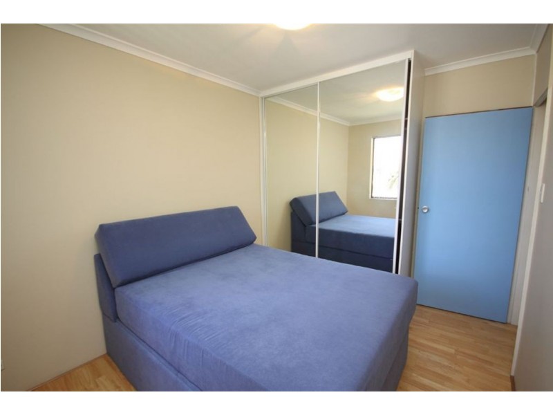 27/490 Marine Parade, Biggera Waters QLD 4216