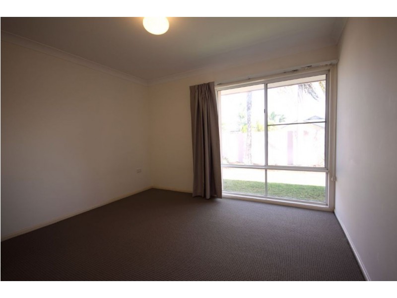 77 Sundance Way, Runaway Bay QLD 4216