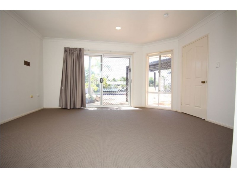 77 Sundance Way, Runaway Bay QLD 4216