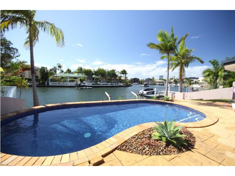 77 Sundance Way, Runaway Bay QLD 4216