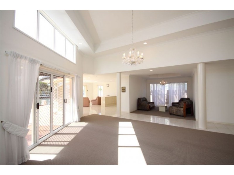 77 Sundance Way, Runaway Bay QLD 4216
