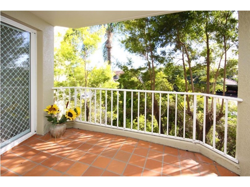 25/22 Jennifer Avenue, Runaway Bay QLD 4216