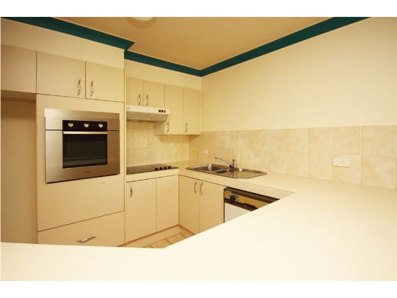 25/22 Jennifer Avenue, Runaway Bay QLD 4216