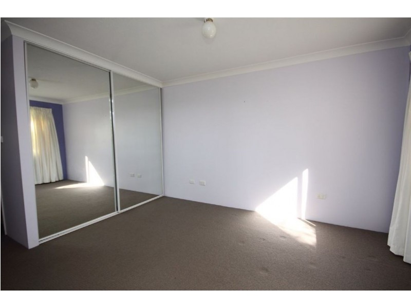 25/22 Jennifer Avenue, Runaway Bay QLD 4216