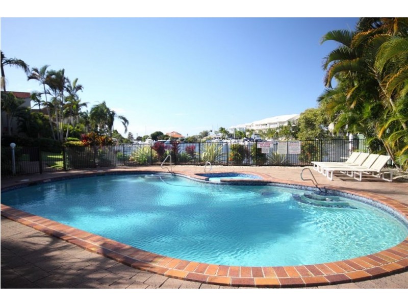 25/22 Jennifer Avenue, Runaway Bay QLD 4216