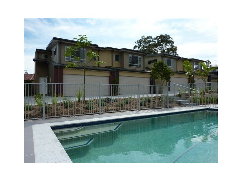 446 Pine Ridge Road, Coombabah QLD 4216