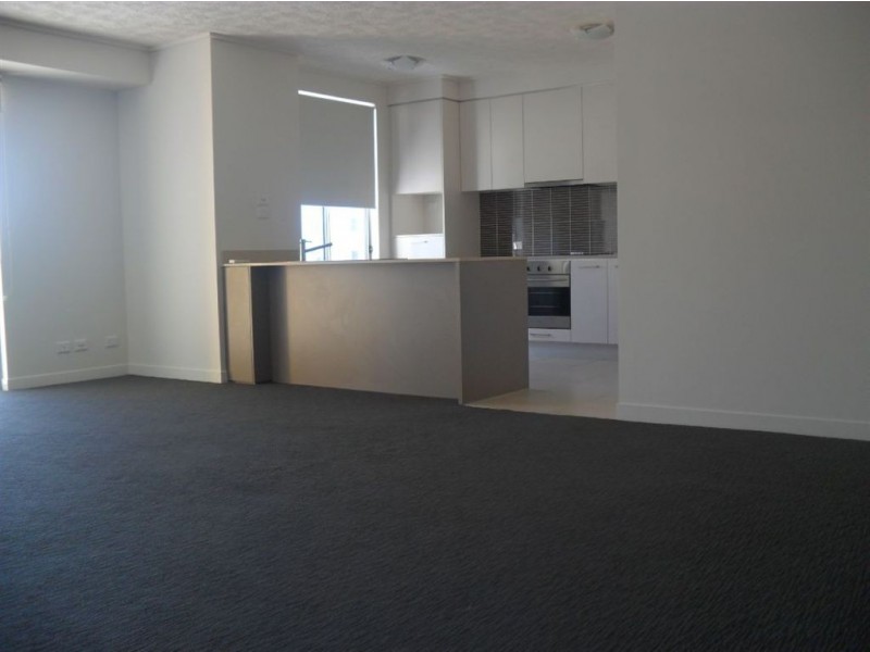 726/66 Sickle Avenue, Hope Island QLD 4212