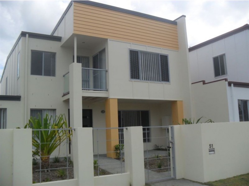 51 Sickle Avenue, Hope Island QLD 4212