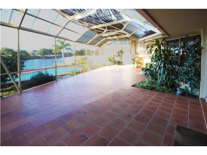 6/131 Morala Avenue, Runaway Bay QLD 4216