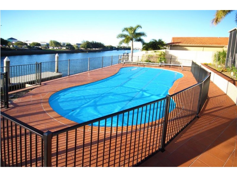 6/131 Morala Avenue, Runaway Bay QLD 4216