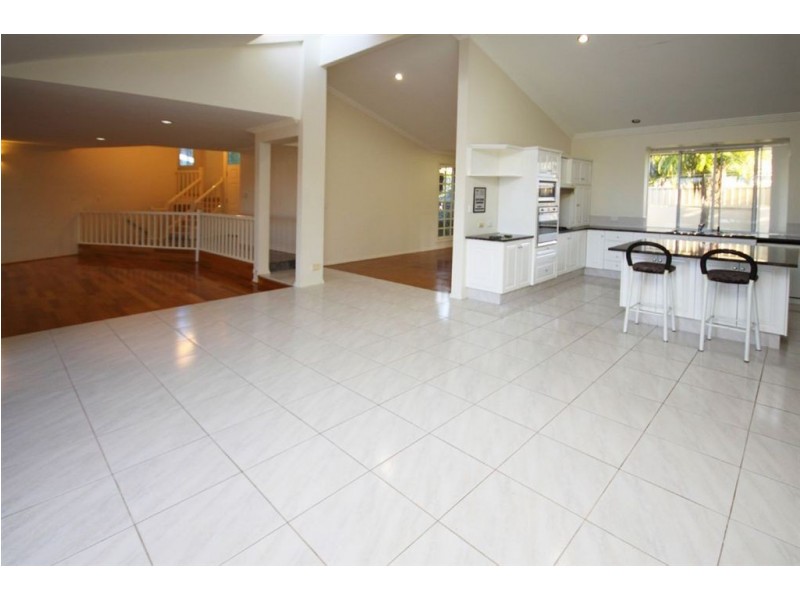 6/131 Morala Avenue, Runaway Bay QLD 4216