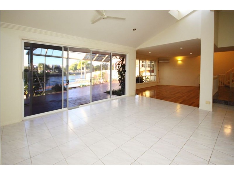 6/131 Morala Avenue, Runaway Bay QLD 4216