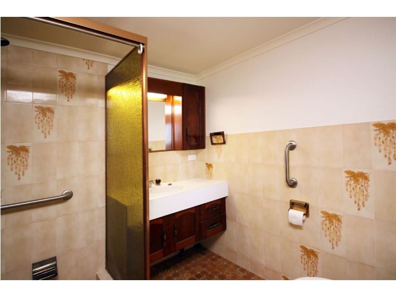 1/458 Marine Parade, Biggera Waters QLD 4216