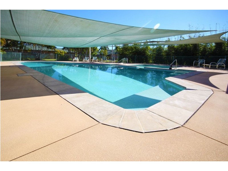 25/284 Oxley Drive, Runaway Bay QLD 4216