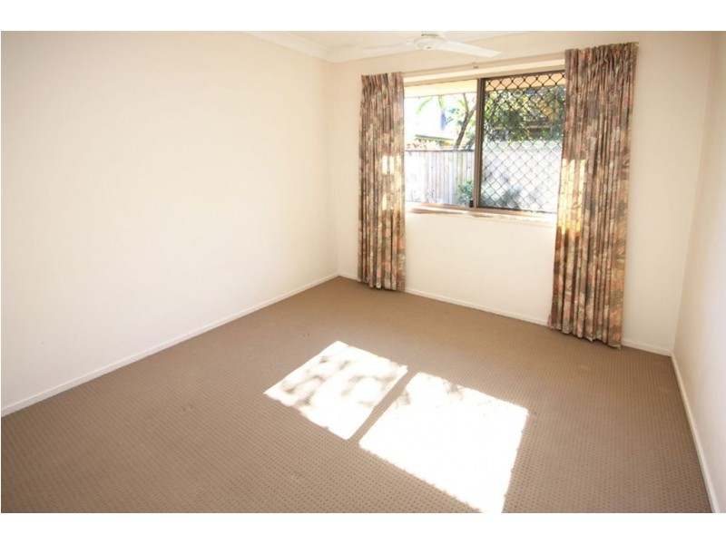 25/284 Oxley Drive, Runaway Bay QLD 4216