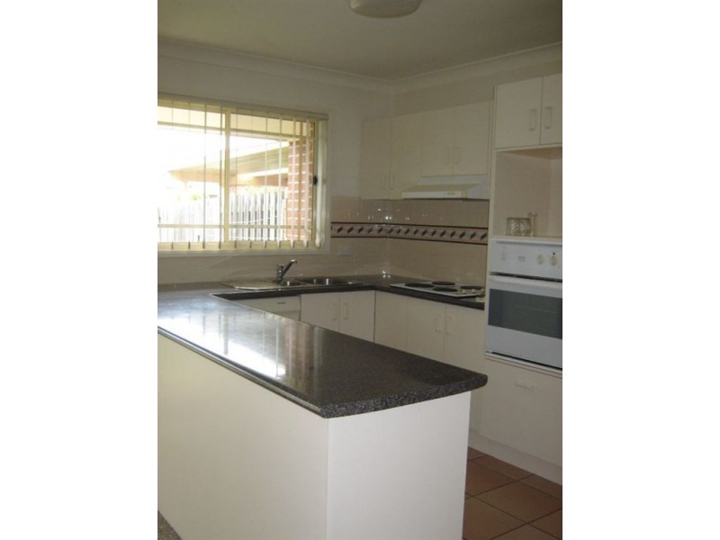 400 Pine Ridge Rd, Coombabah QLD 4216