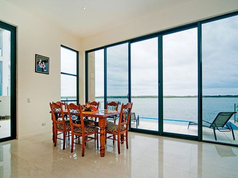 57 The Peninsula, Paradise Point QLD 4216