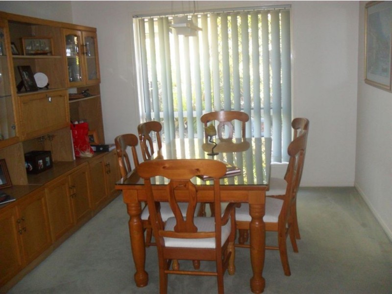 10 Dalley Park Drive, Helensvale QLD 4212