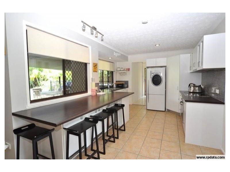 34 Doreen Drive, Coombabah QLD 4216