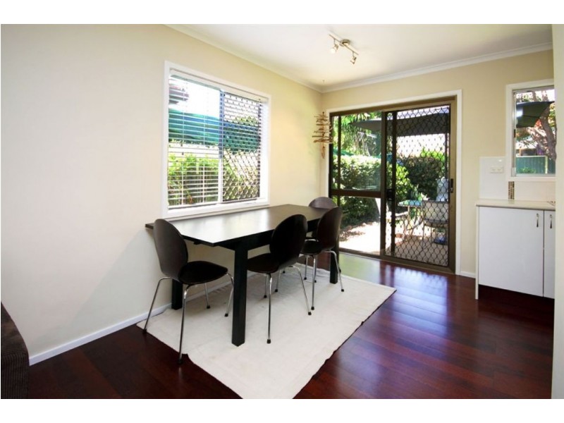 31 Jacaranda Avenue, Hollywell QLD 4216