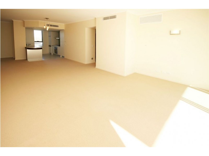 T20/28 Bayview Street, Runaway Bay QLD 4216