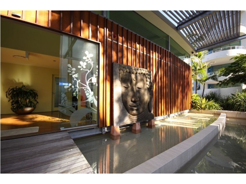 T20/28 Bayview Street, Runaway Bay QLD 4216
